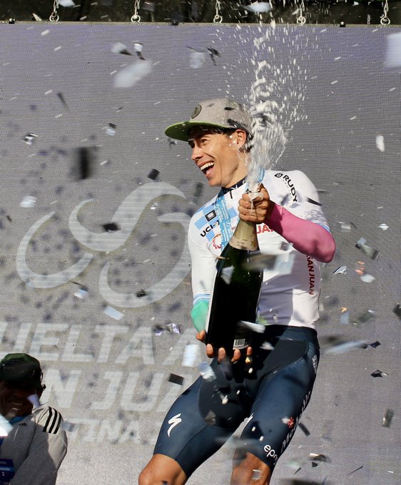 ‘Superman’ López grita campeón en la Vuelta a San Juan.