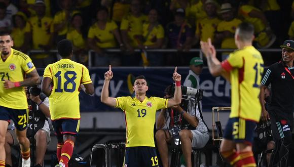 Colombia gana un puesto en el escalafón FIFA en el mes de Septiembre.