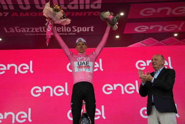 Giro de Italia: Tadej Pogacar ganó segunda etapa y se viste de rosa.