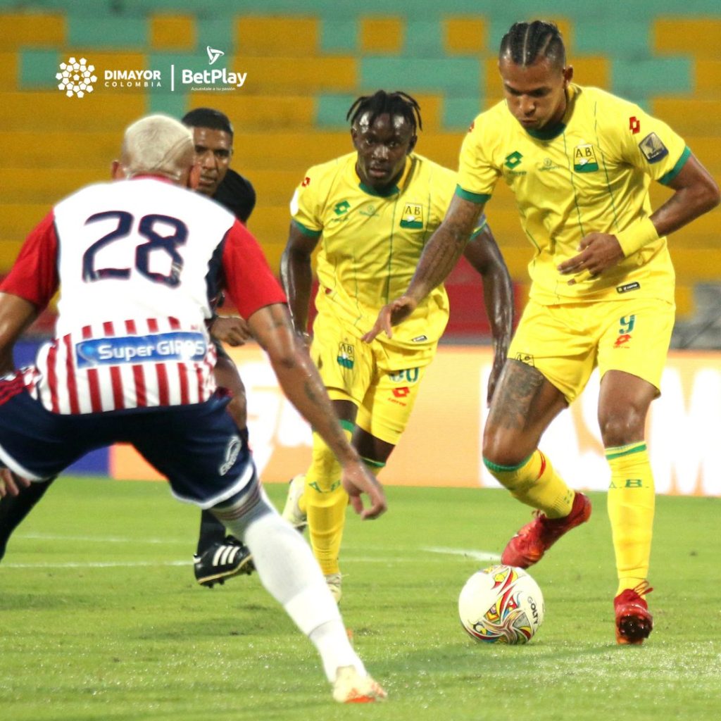 El campeón comenzó con victoria ante Junior y Millonarios salvo un empate.