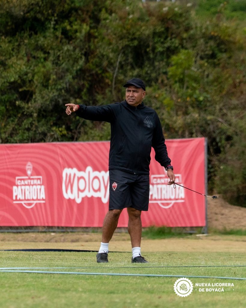 Equipo de Boyacá despidió su DT