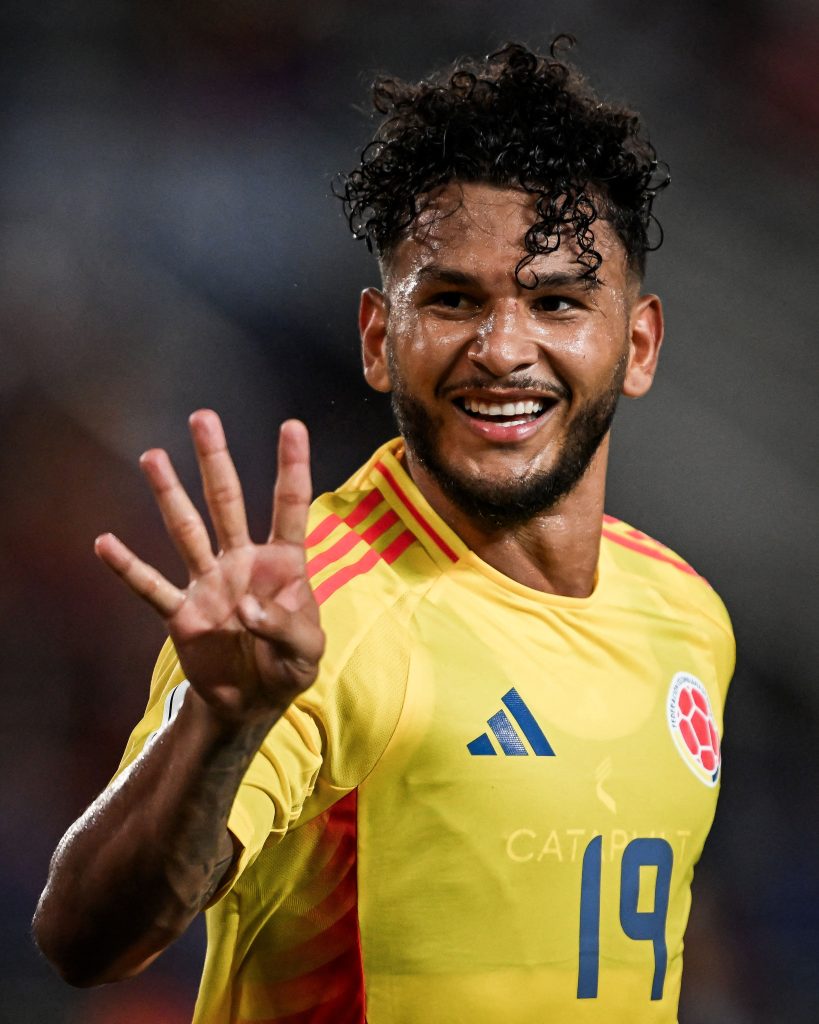 Colombia goleó a Venezuela y la eliminó del Mundial.