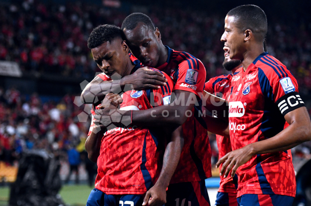 DIM golea al Bucaramanga y va por le punto invisible.